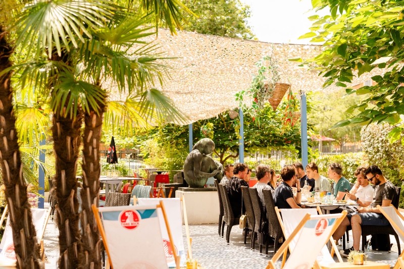 Bar afterwork Lyon 7 : tapas, planches et pétanque entre collègues ou entre amis