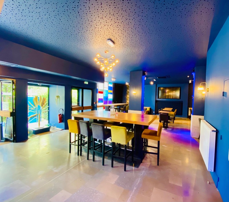 Bar afterwork Lyon 7 : tapas, planches et pétanque entre collègues ou entre amis