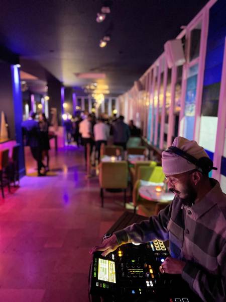 Restaurant pour séminaire d’entreprise à Lyon jusqu'à 170 personnes: réservez notre espace spacieux ou salons privatifs