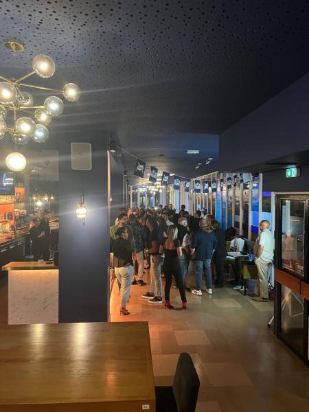 Restaurant pour séminaire d’entreprise à Lyon jusqu'à 170 personnes: réservez notre espace spacieux ou salons privatifs