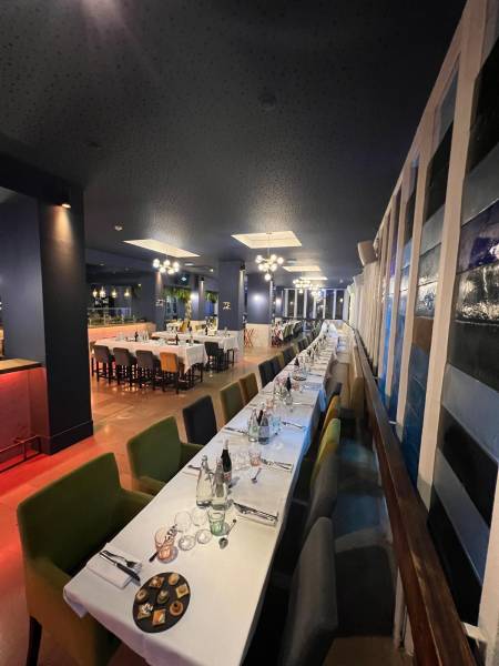 Restaurant pour séminaire d’entreprise à Lyon jusqu'à 170 personnes: réservez notre espace spacieux ou salons privatifs