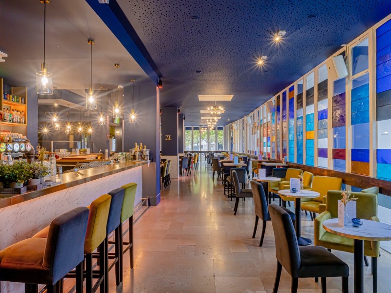 Bar afterwork Lyon 7 : tapas, planches et pétanque entre collègues ou entre amis