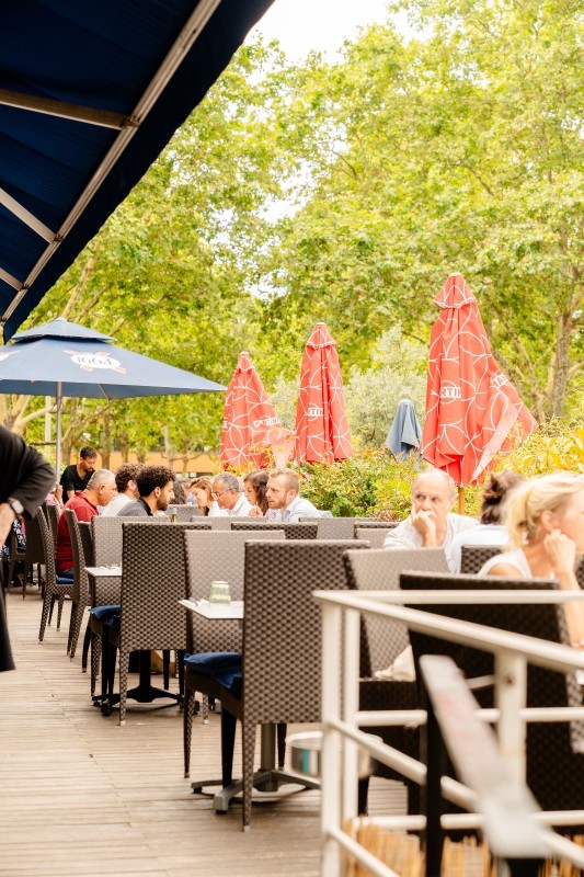 Bar afterwork Lyon 7 : tapas, planches et pétanque entre collègues ou entre amis