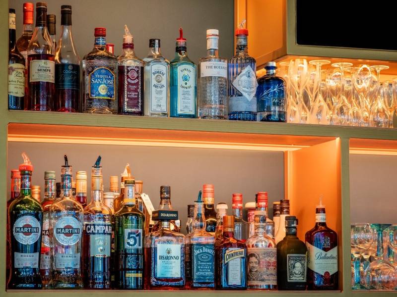 Bar à Lyon 7 : large choix de vins, bières, cocktails originaux dans un cadre chaleureux